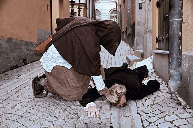 Guided Ghost Tours with Actors From Stockholm - Key Points