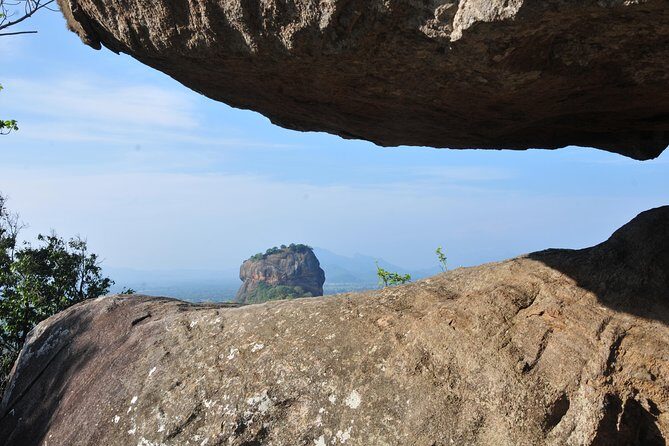 Guided Hike & Picnic with an Amazing View on Pidurangala Rock - Who Will Love This Tour?