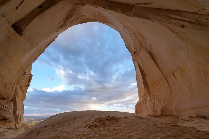 Guided Hike through Peekaboo + Great Chamber Combo (Small Group) - FAQ
