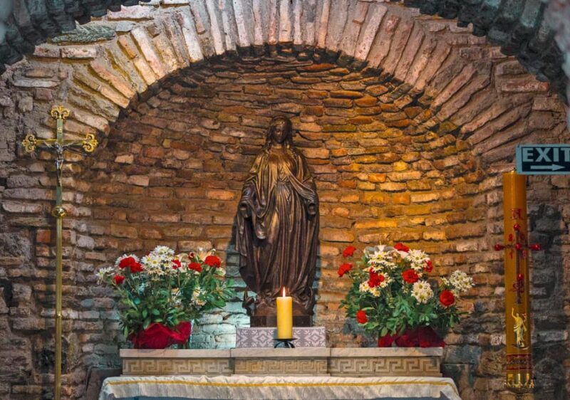 Guided Icmeler Ephesus Tour w/ Breakfast & Lunch - A Complete Guide to the Icmeler Ephesus Tour with Breakfast & Lunch