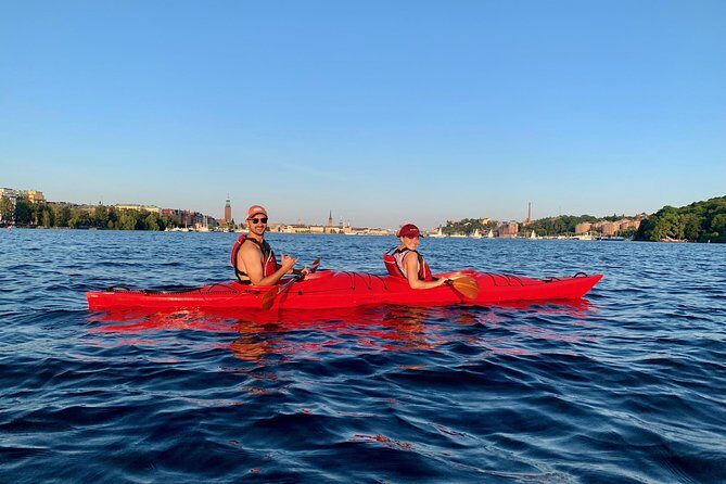 Guided Kayak Tour in Central Stockholm - A Deep Dive into the Stockholm Kayak Experience