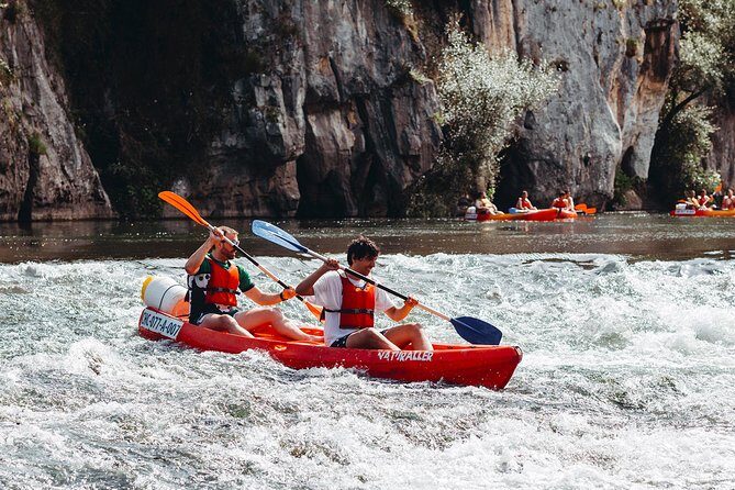 Guided kayaking on the Nalón river Oviedo - Guided kayaking on the Nalón River Oviedo