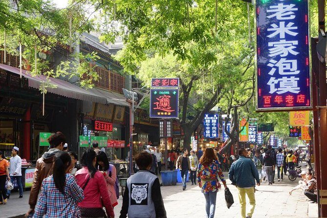 Guided Leisure Walking Tour to Muslim Quarter in Xi'an - Key Points