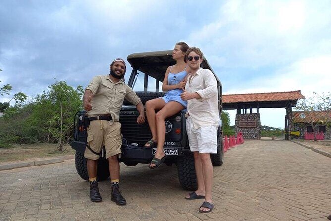 Guided Leopard Safari in Yala National Park in a Land Rover Defender - Key Points