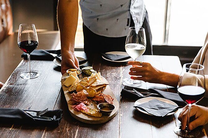 Guided Lunch Tour in Whistler - Guided Restaurant Tour - 3-hours - A Flavorful Journey Through Whistler’s Food Scene