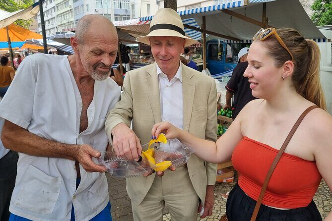 Guided Market Fruit Tasting in Rio with 15+ Exotic Flavors - FAQ