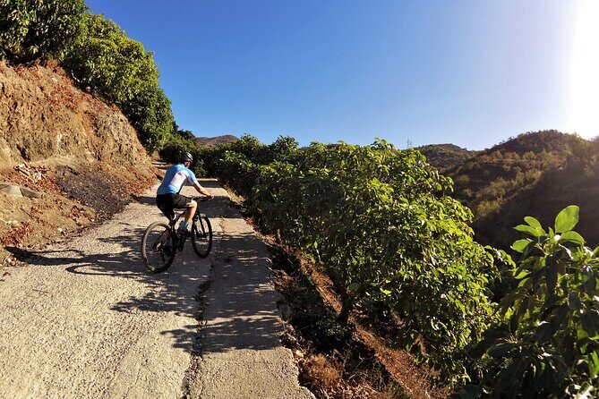 Guided Mountain Bike Adventure - FAQ