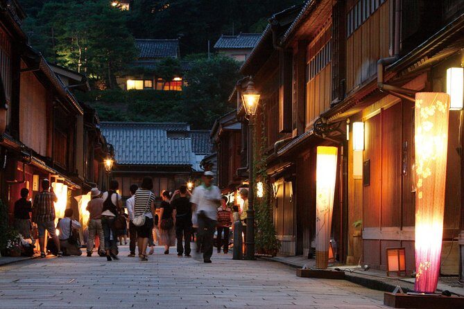 Guided Night Tour to Feel the Samurai Culture in Kanazawa - Discover Kanazawa’s Samurai Culture After Dark: A Guided Night Tour