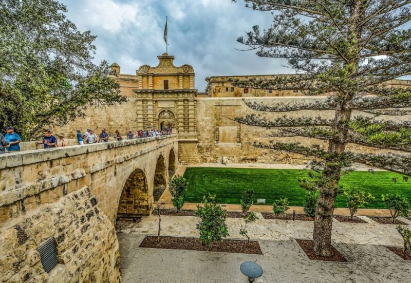 Guided Private Malta or Gozo Highlights Tour with Transfer - Authentic Experiences and Real Traveler Insights