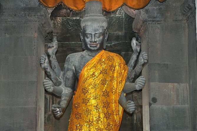 Guided Private Tuk Tuk Tour Angkor Wat and Small Circle and Five Extras - Who Should Consider This Tour?