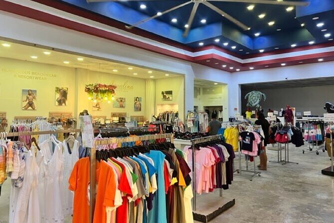 Guided Shopping Tour to Bella Mare Store (Cigars, Chocolate, Rum and Souvenirs) - FAQ