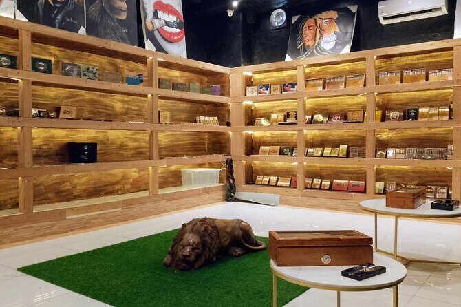 Guided Shopping Tour to WordMart Souvenirs - Round Trip Transport - The Practical Side