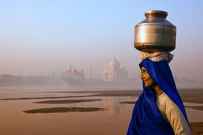 Guided Sunrise Tour of the Taj Mahal from Delhi - Visiting Agra Fort