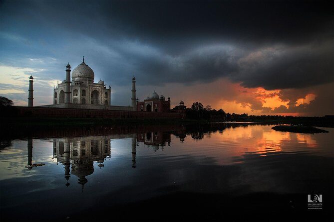 Guided Sunrise Tour of the Taj Mahal from Delhi - Authenticity and Value