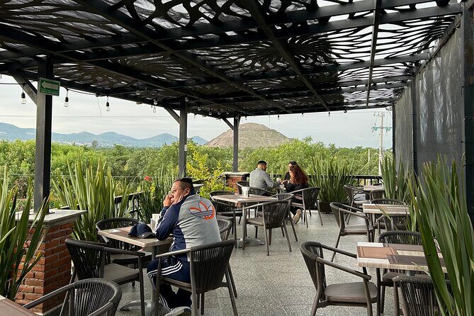 Guided Tour in the Pyramids of Teotihuacan with Breakfast - FAQs