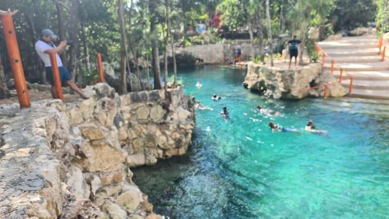 Guided tour of 4 cenotes at Casa Tortugas with transportation and buffet - Key Points