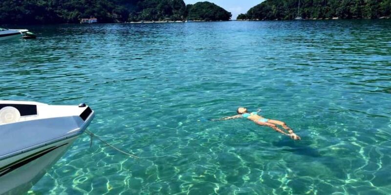 Guided tour of Angra, departing from Angra + lunch included - Key Points