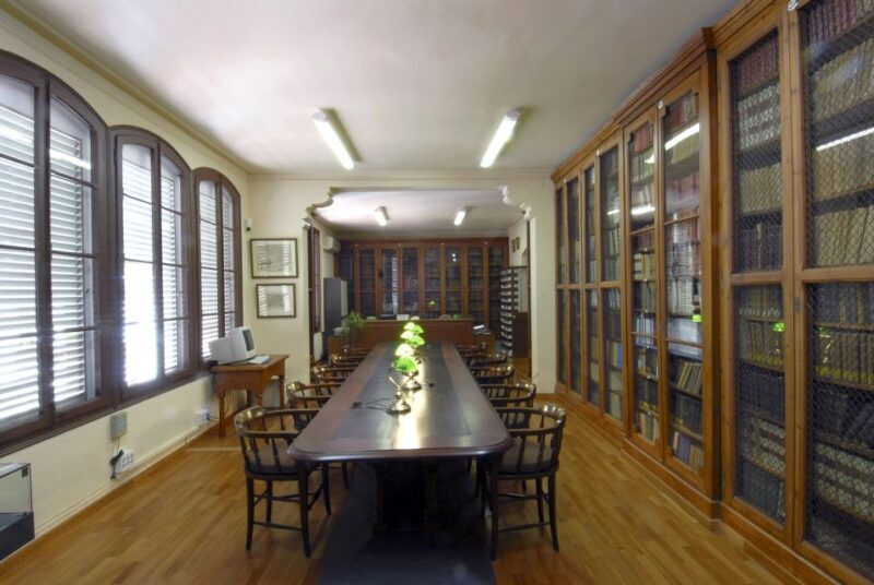 Guided Tour of Barcelona's Royal Academy of Sciences & Arts - FAQ