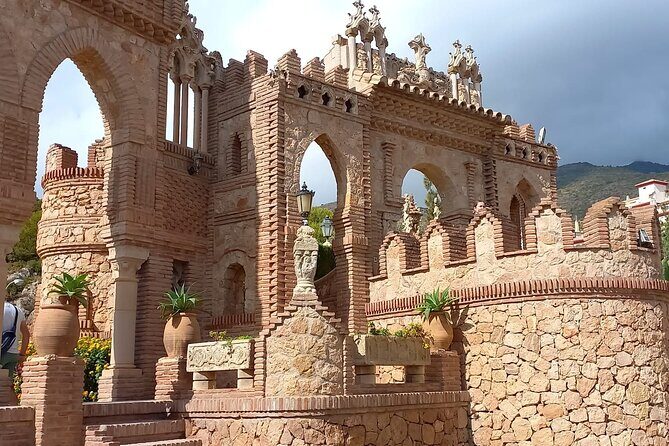 Guided tour of Castillo Colomares - Frequently Asked Questions