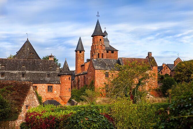 Guided tour of Collonges la Rouge - The Complete Guide to the Collonges-la-Rouge Guided Tour
