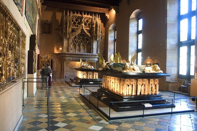 Guided tour of Dijon with your private professional guide! - In-Depth Review of the Dijon Private Tour