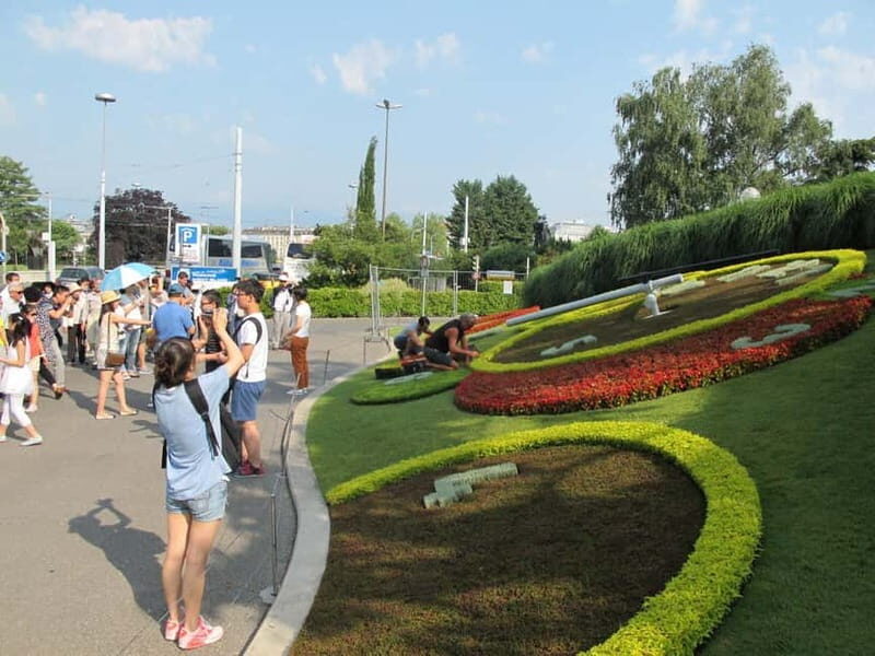 Guided tour of Geneva: Discovering the city's hidden gems - Who Should Consider This Tour?