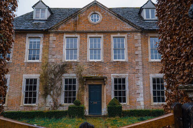 Guided Tour of Harry Potter Film Locations of Lacock & Cotswolds - Key Points