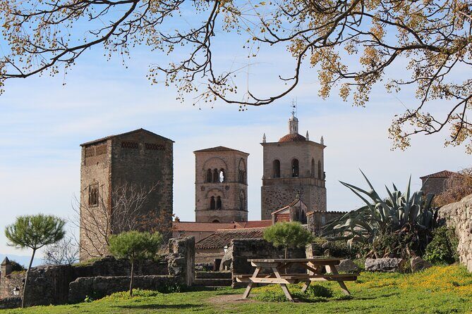 Guided Tour of Historic and Monumental Trujillo - FAQ