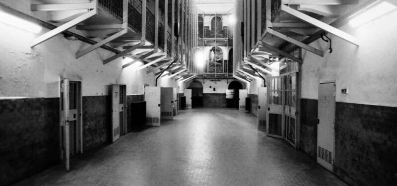 Guided tour of Le Nuove Prisons Museum and Air Raid Shelter - A Closer Look at the Tour Experience