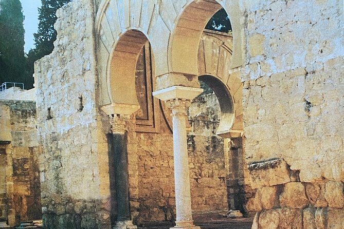 Guided tour of Medina Azahara in Spanish without Bus. Official Guides - In-Depth Review of the Medina Azahara Guided Tour
