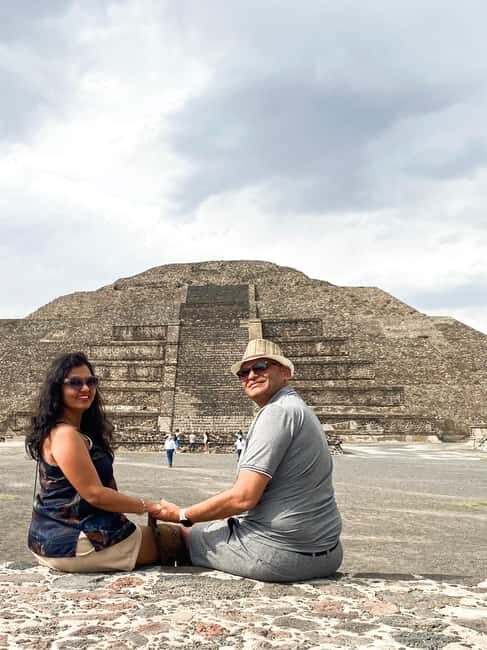 Guided tour of Mexico City: Teotihuacan, Guadalupe, and the Mexica city of Tlatelolco - A Guided Tour of Mexico Citys Historic Heart: Teotihuacan, Guadalupe, and Tlatelolco