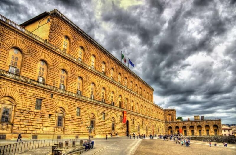 Guided tour of Palazzo Pitti: Botticelli, Caravaggio, and Raphael compared - FAQs