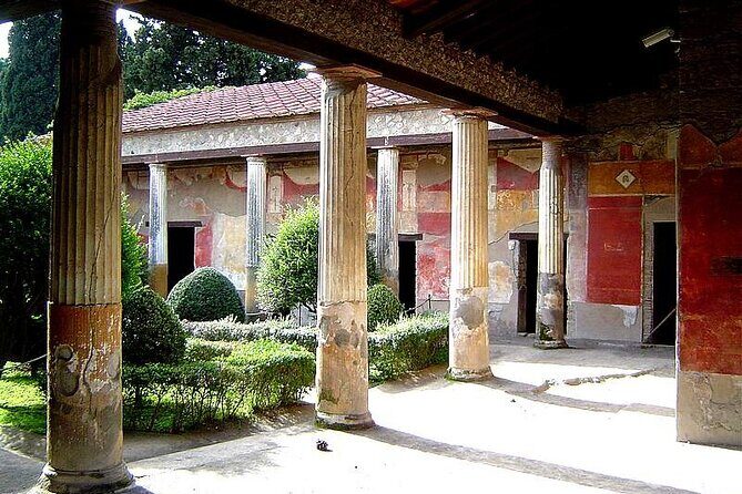 Guided tour of Pompeii excavations from Sorrento - Frequently Asked Questions