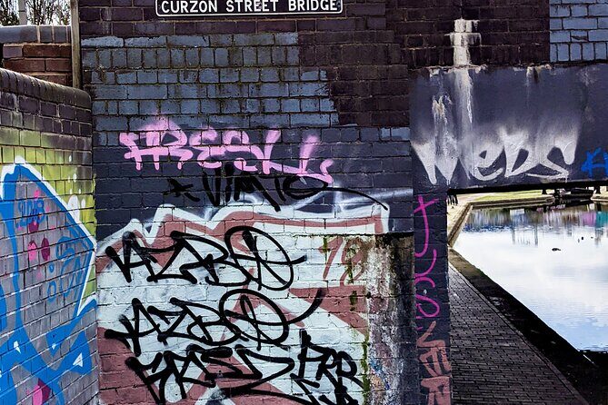 Guided Tour of Street Art in Birmingham - A Genuine Look at the Birmingham Street Art Tour