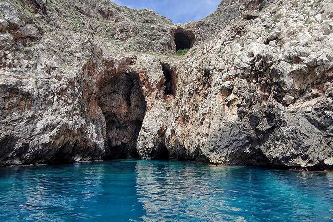 Guided Tour of the Adriatic or Ionian Caves of 1 hour and 30 minutes - An Authentic Day on the Water: Guided Cave Tour from Santa Maria di Leuca