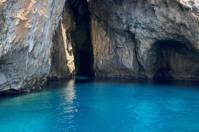 Guided Tour of the Adriatic or Ionian Caves of 1 hour and 30 minutes - Practical Tips for Your Cave Tour