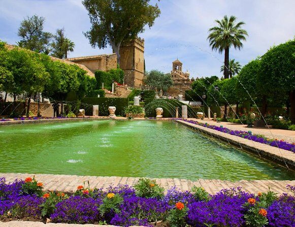 Guided tour of the Alcazar de los Reyes Cristianos in Spanish - Guided Tour of the Alcazar de los Reyes Cristianos in Spanish