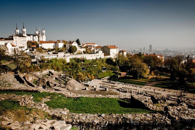Guided tour of the Basilica of Fourvière and Gallo-Roman site of Lyon - An In-Depth Look at the Lyon Guided Tour