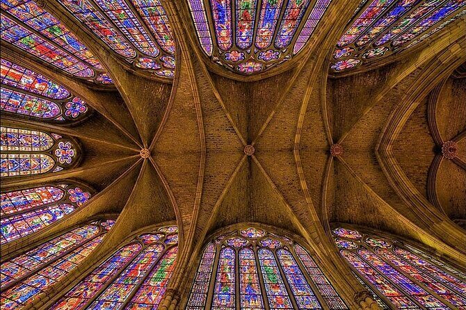 Guided tour of the Cathedral of León - Frequently Asked Questions