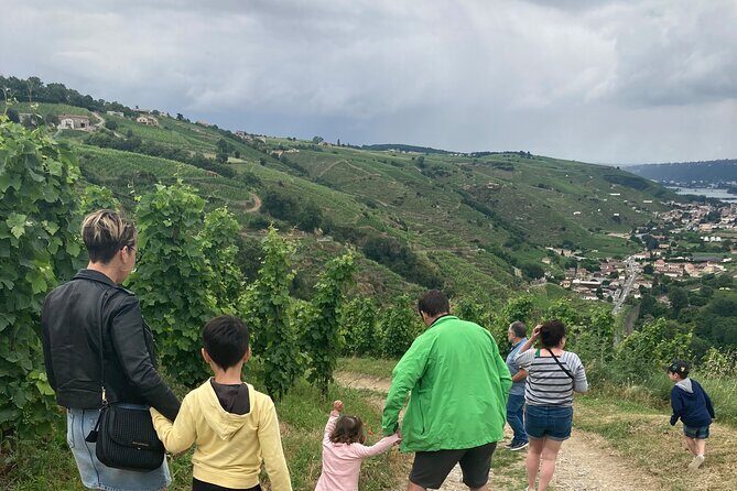 Guided Tour of the Coteaux Côte Rôtie for Parents and Children Duos - Who Should Consider This Tour?