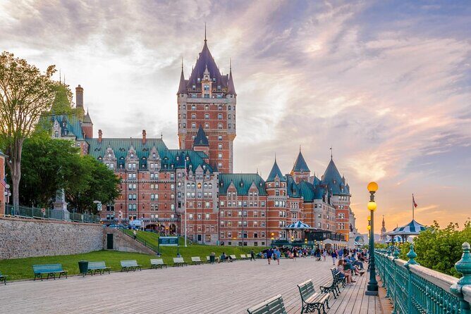 Guided Tour of the Fairmont Le Chateau Frontenac in Quebec City - A Closer Look at the Guided Tour of the Fairmont Le Château Frontenac in Quebec City