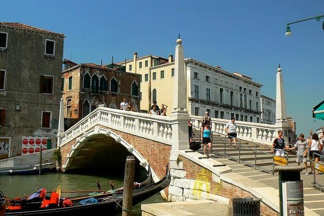Guided Tour of the Jewish Ghetto in Venice with Cannaregio & Synagogues Visit - Practical Details & Tips