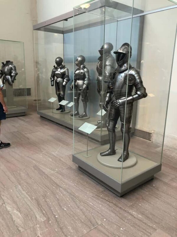 Guided Tour of the Metropolitan Museum of Art - Guided Tour of the Metropolitan Museum of Art: A Deep Dive into Art and History