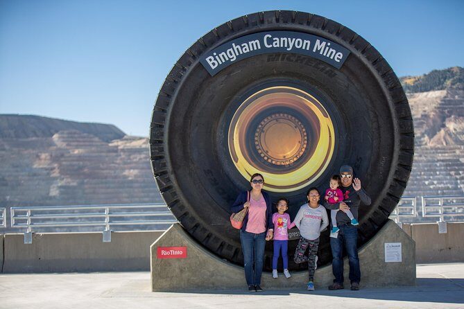 Guided Tour of World's Largest Copper Mine from Salt Lake City - What to Expect on the Drive