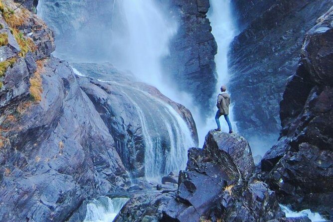 GUIDED TOUR: Secrets of the Fjords - the Osterfjord and Mo, 6.5 hours - Discover Norway’s Fjords and Waterfalls on the "Secrets of the Fjords" Tour