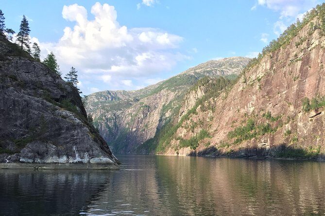 GUIDED TOUR: Secrets of the Fjords - the Osterfjord and Mo, 6.5 hours - Who Will Love This Tour?