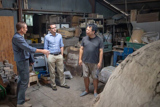 Guided Tour to Bizen pottery artists (with experience & lunch) - A Closer Look at the Bizen Pottery Guided Tour in Okayama