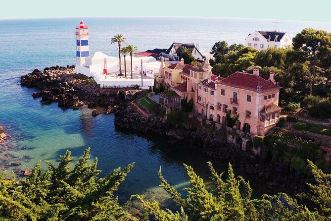 Guided Tour to Sintra, Pena, Regaleira, Cabo da Roca and Cascais - FAQ