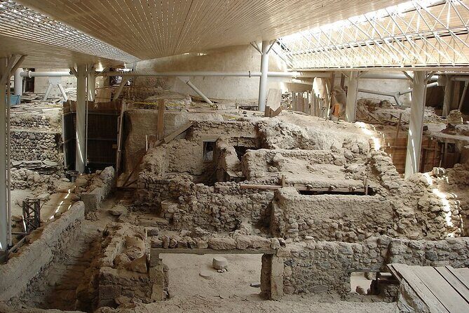 Guided Tour to the Akrotiri Archaeological Site in Santorini - FAQ