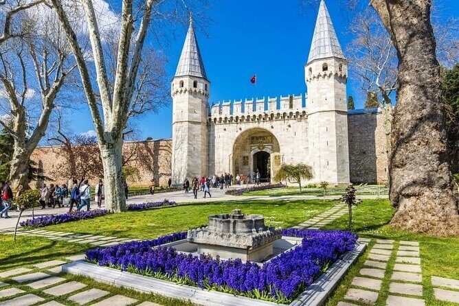 Guided Tour to Topkapi Palace with Skip-the-Line Entry Ticket - The Value of This Guided Tour